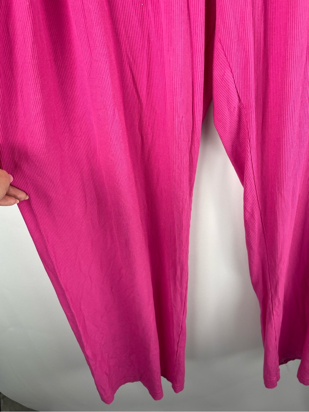 SKIMS Ribbed Pajama Set Women's 2X Pink Button Down Wide Leg
Loungewear - Picture 6 of 13